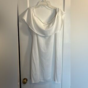 Chandler Henry Size Small White Off The Shoulder Dress Mini New Without Tags